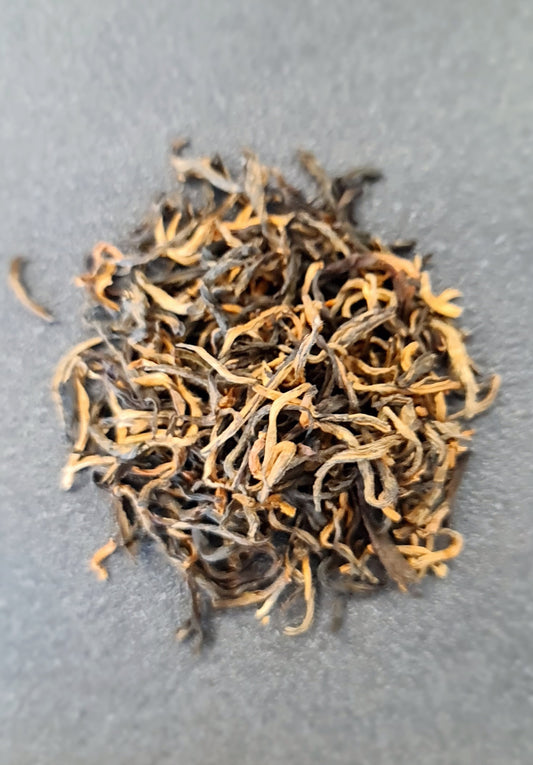 China Golden Silk Mao Feng Black Tea Organic
