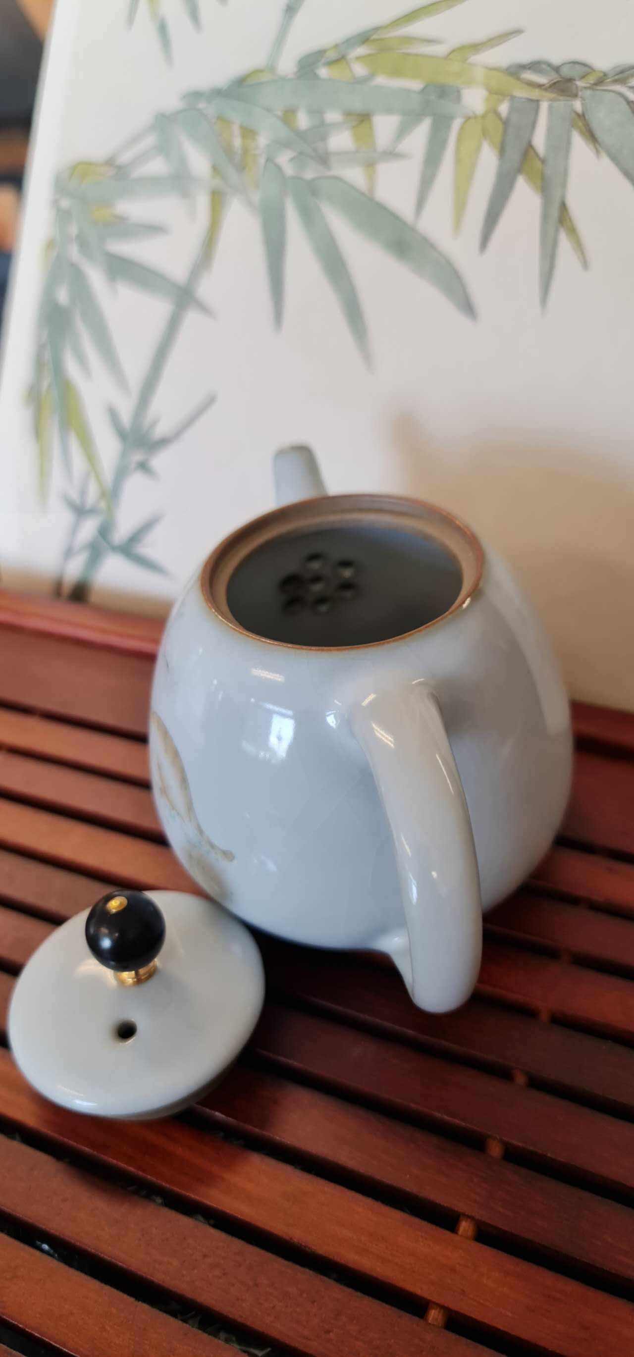 Tea Pot Cat