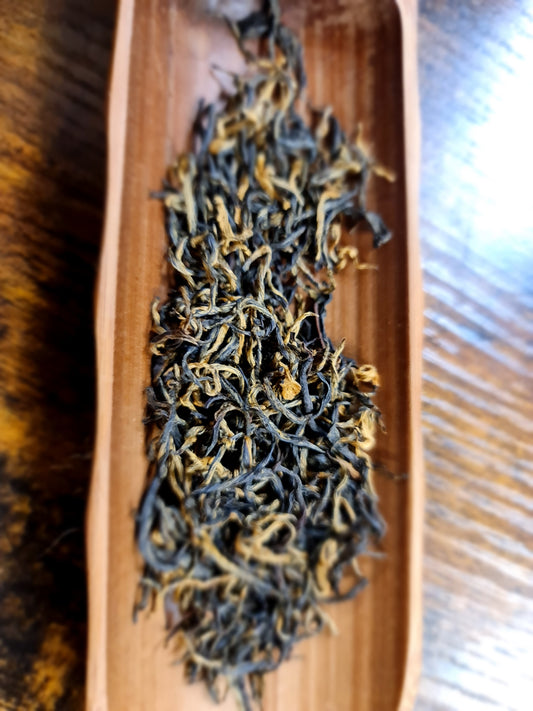 Czarna herbata Jin Jun Mee