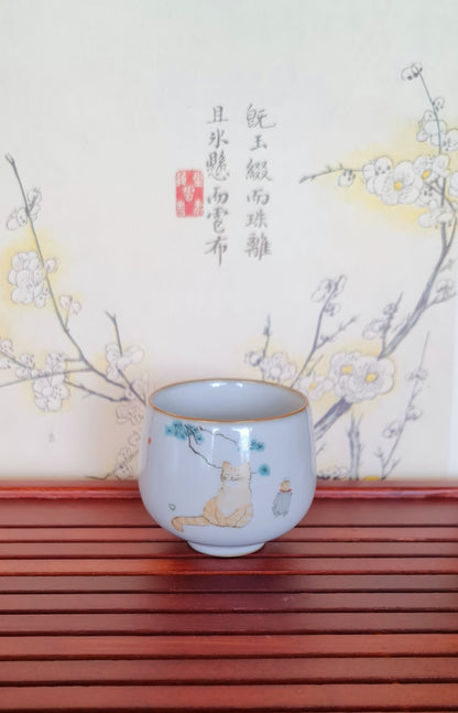 Tea Cups Cat III